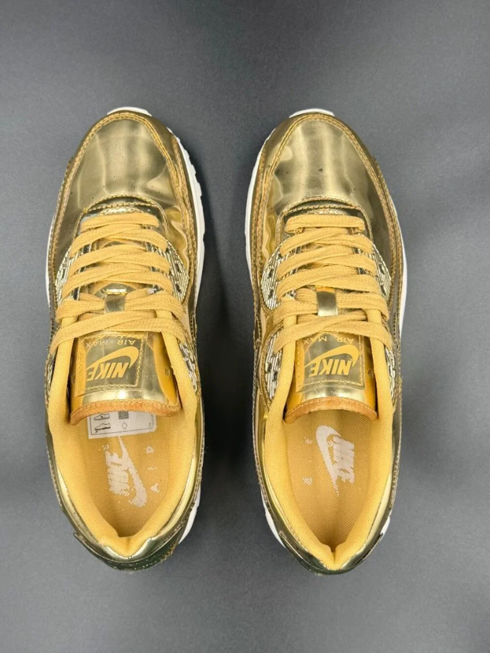 Nike Women's Air Max 90 'Metallic Pack - Gold'